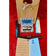 Laura geller gift set: mascara, eyeshadow trio, eyeliner duonew in a bag