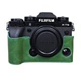 SundayZaZa Bottom Opening PU Leather Grip Half Camera Case for Fujifilm XT5 X-T5 Camera with Tripod Design Green