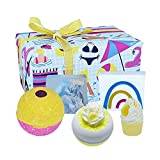 Bomb Cosmetics Good Vibes Handmade Bath Bomb, Bath Melt and Soap Slice Wrapped Gift Pack, Summer Holiday Themed, Handmade & Cruelty Free with Pure Essential Oils, Contains 5-Pieces, 660g