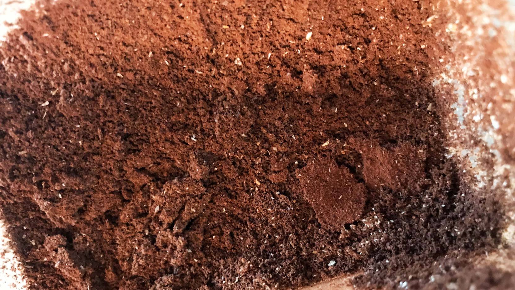 Image of freshly ground coffee from Wilfa Il Solito