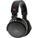 SoundMAGIC Over-Ear Headphones SoundMAGIC HP151