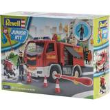 Fire Fighters Construction Kits Revell Junior Kit Fire Truck with Figure 00819