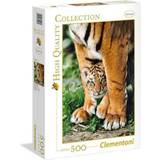Clementoni High Quality Collection Bengal Tiger Cub Between Its Mother's Legs 500 Pieces