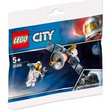 Lego City on sale Lego City Space Satellite 30365