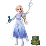 Toys Hasbro Disney Frozen 2 Elsa Doll in Travel Outfit E6660