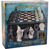 The Lord of The Rings Battle for Middle Earth Chess Set