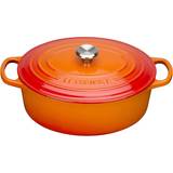 Le Creuset Volcanic Signature Cast Iron Oval with lid 7.5 L