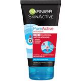 Garnier Facial Cleansing Garnier Skin Active Pure Active Intensive 3 in 1 Charcoal Anti-Blackhead Wash 150ml