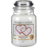 Yankee Candle Snow In Love Large Scented Candle 623g