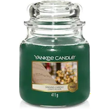 Yankee Candle Singing Carols Medium Scented Candle 411g