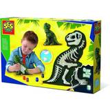 SES Creative Casting & Painting T-Rex with skeleton