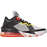 51 ½ Basketball Shoes Nike LeBron 18 Low "Sylvester vs Tweety" - White/Black/Yellow Strike/Bright Crimson