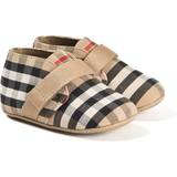 Indoor Shoes Children's Shoes Burberry Charlton Check Crib Shoe - Beige