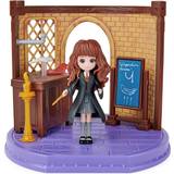 Harry Potter Play Set Spin Master Wizarding World Harry Potter Magical Minis Charms Classroom with Exclusive Hermione Granger Figure & Accessories