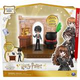 Harry Potter Play Set Spin Master Wizarding World Harry Potter Magical Minis Potions Classroom with Exclusive Harry Potter Figure & Accessories