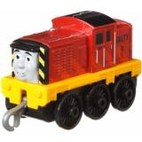 Metal Toy Trains Thomas & Friends Trackmaster Push Along Engine Salty