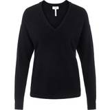Object Collector's Item Thess Deep V-Neck Knitted Pullover - Black