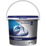 Domestos Cleaning Equipment & Cleaning Agents Domestos Pro Formula Channel Cube Urinal Blocks 3kg Each