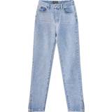PrettyLittleThing Long Leg Split Hem Jeans - Light Blue Wash