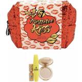 W7 Gift Boxes & Sets W7 Mistletoe Kiss Grab & Go Makeup 3 Piece Kit
