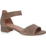 Caprice 5 Adults' 28212-20 338 Mud Suede Women's Low Heeled Sandals