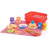 Role Playing Toys Pretendables Picnic Basket NEW