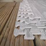 Samuel Alexander 32 Piece Wood Effect eva Foam Floor Protective Tiles Mats 60x60cm Each Set For Gyms, Kitchens, Garages, Camping, Kids Play