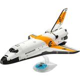Scale Models & Model Kits Revell James Bond Moonraker Space Glider Model Gift Set 1:144