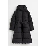 H&M MAMA Black MAMA Puffer coat
