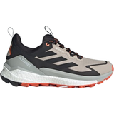 Adidas Terrex Free Hiker Shoes adidas Terrex Free Hiker 2.0 Low GTX M - Wonder Beige/Core Black/Semi Impact Orange