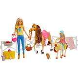 Barbie Hugs 'n' Horses With & Chelsea Dolls Blonde Doll Playset