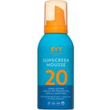 Pump Sun Protection EVY Sunscreen Mousse Medium SPF20 150ml
