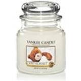 Yankee Candle Soft Blanket Medium Scented Candle 411g