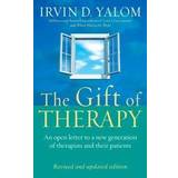 The Gift Of Therapy: An open letter to a new generation of therapists and their patients: Reflections on Being a Therapist (Paperback, 2003)