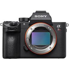 Manual Focus (MF) Mirrorless Cameras Sony A7R III