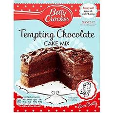 Baking Betty Crocker Tempting Chocolate Cake Mix 425g