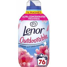 Lenor Outdoorable Pink Blossom Fabric Conditioner 76