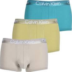 Beige - Men Underwear Calvin Klein Modern StructureTrunks 3-pack - Deep Lake/Pistache/Winter Linen