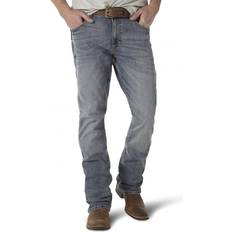 Wrangler Men's Slim Fit Low-Rise Retro Bootcut Jeans