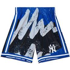 Mitchell & Ness Men's Black York Yankees Hyper Hoops Shorts