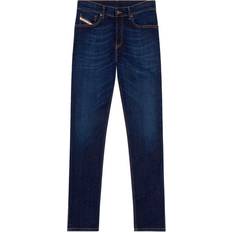 Diesel Men - W28 Jeans Diesel D Finitive 09F89 Tapered Fit Jeans - Dark Blue
