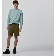 Canada Goose Trousers & Shorts Canada Goose Huron shorts military_green_vert_militaire