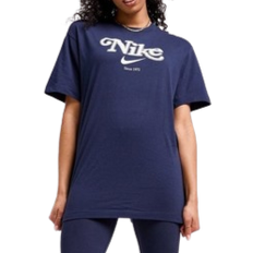 Nike Women's Energy Boyfriend T-shirt - Navy