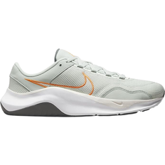 47 ⅓ - Men Gym & Training Shoes Nike Legend Essential 3 Next Nature M - Light Silver/Iron Grey/Bright Mandarin/Summit White