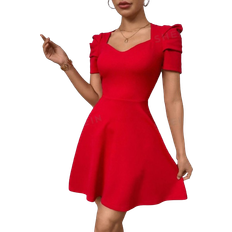 Shein Privé Women's Romantic Valentine's Day Summer New Arrival Red Short Sleeve Dress for Dating, Vacation & Commute