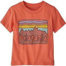 Patagonia T-shirts Patagonia Kid's Fitz Roy Skies T-shirt - Coho Coral