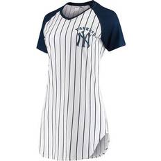 White - Women Nightgowns Concepts Sport Women's White New York Yankees Vigor Pinstripe Nightshirt