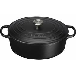 Le Creuset - with lid