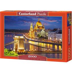 Castorland Budapest View at Dusk 2000 Pieces