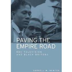 Paving the Empire Road (Paperback, 2019)
